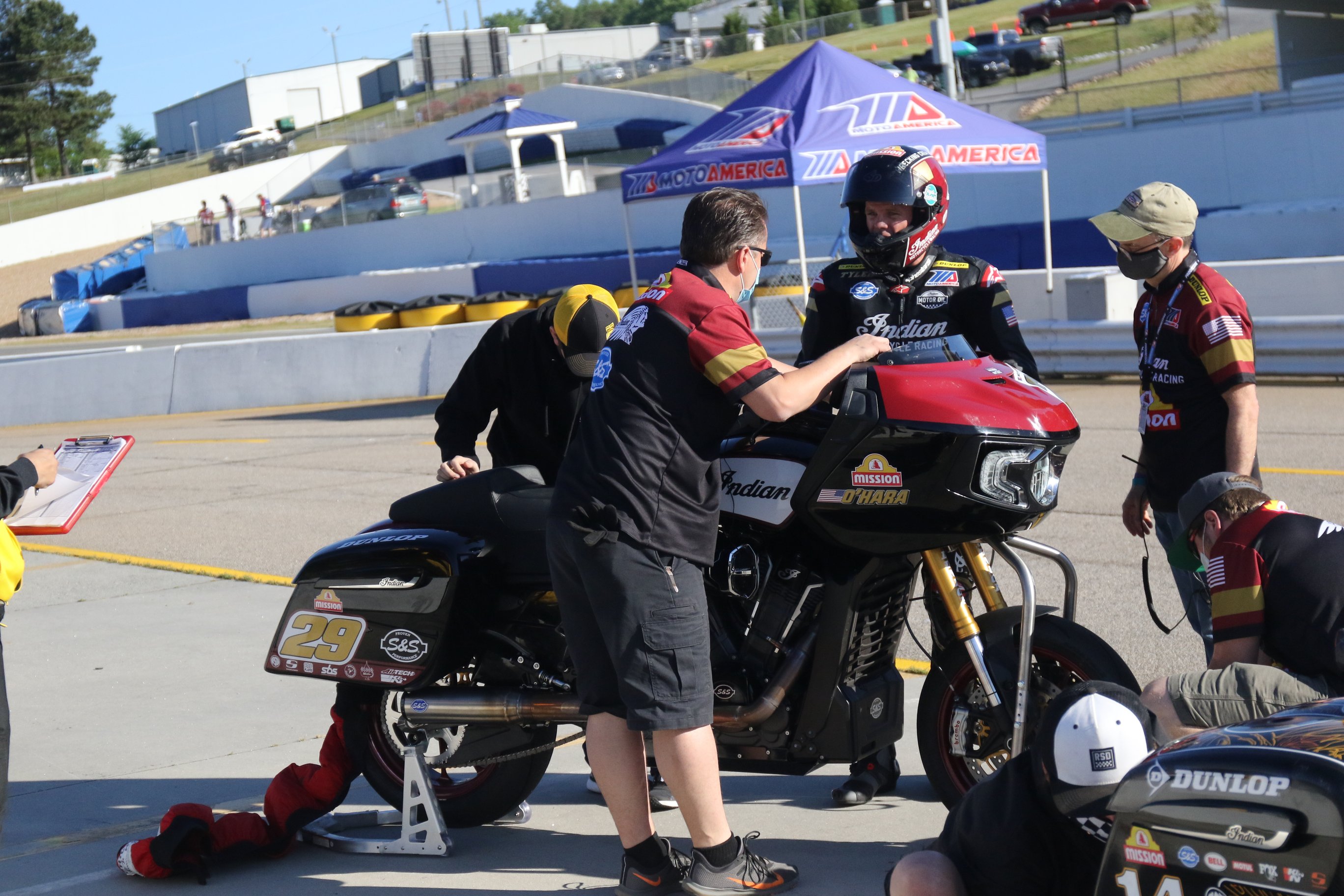 S&S and Indian Rider Tyler O'Hara Races American Flat Track & King of ...